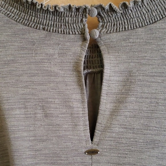 O'Neill Dress - Picture 3 of 3